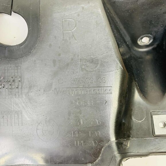 2007-2010 BMW X3 E83 FRONT PASSENGER SIDE AIR INTAKE FAIRING PANEL COVER OEM - Picture 5 of 6